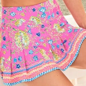 Lilly Pulitzer Prosecco Pink skort in size XL.